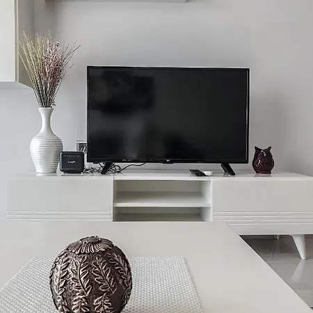 Διαμέρισμα Sfera 69 *